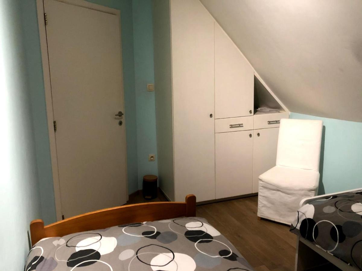 Julie'S Place Westerlo Bagian luar foto
